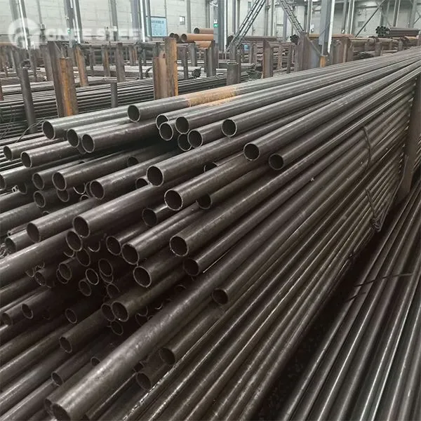 E215 বিরামবিহীন নির্ভুলতা টিউব